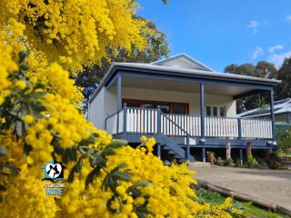 Wattledene at Inman Valley Eco-Cottage on the Heysen Trail with Breakfast Included - 3