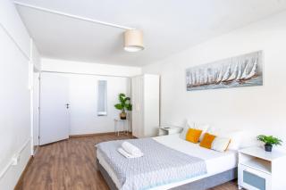 Cozy 2-bedroom apartment near Finikoudes Beach - 9