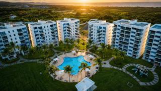 Golden Wave Residence vista a la piscina - 0
