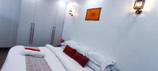 Skyline Serenity at Roseville Apartment - Rooftop Pool, Gym, Workspace, Lounge & Parking - 1