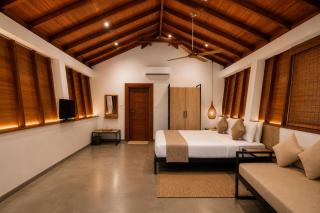Ayuwaters Authentic Yoga and Full Board Ayurveda Retreat by the Bentota River - 9