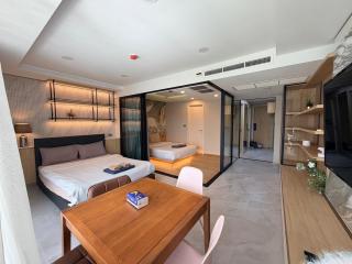 Luxurious 1bedroom room with two beds at Sukhmvit 12 - 2