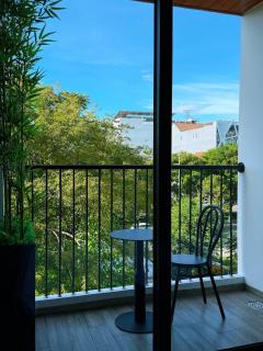 La Van Residence - Tree Canopy View Studio 401 - 3