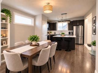 Family-Friendly 5BR Home, Basement Included - 8