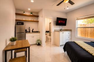 #11 Boutique SPI Studio Pool Walk2 Beach WiFi - 9