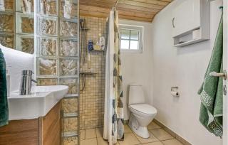 Amazing Home In Tarm With Wifi - 4