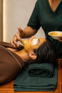 Ayuwaters Authentic Yoga and Full Board Ayurveda Retreat by the Bentota River - 4