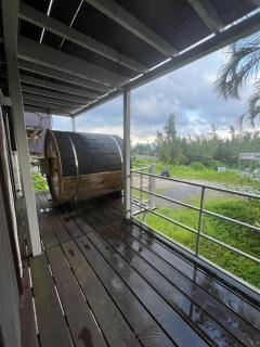おしゃれな北欧スタイルの三角屋根が包み込む安らぎのコテージ - 1