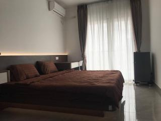 Riverside Homestay - 8
