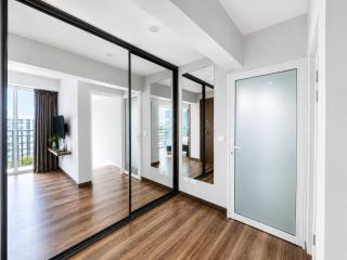 Full Seaview 2BR Duplex Loft Maritime Suites George Town 0705 - 2