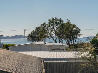 Joes Place - Cooks Beach Holiday Home - 8