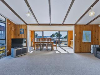 Joes Place - Cooks Beach Holiday Home - 6