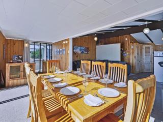 Joes Place - Cooks Beach Holiday Home - 2