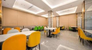 GreenTree Eastern Chongqing Yangjiaping Pedestrian Street Mixc Hotel - 7