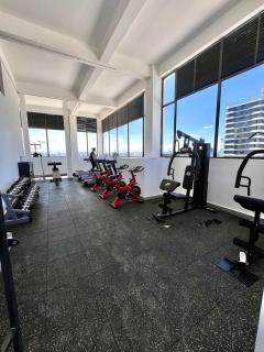 Shangri-la Luxury apartments opposite Marriott, Pride Inn ,GTC and walking distance to Movenpick hotel - Nairobi - 2