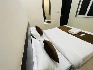 Get Book Hotel - 0