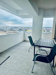Elegance Residence- Private Parking - 8