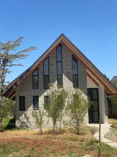 Sage and Olive Holiday Escape - 0