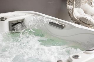 Studio Apartments with Private Jacuzzi - Spa - Cold Plunge - Gym in Business Bay - 6