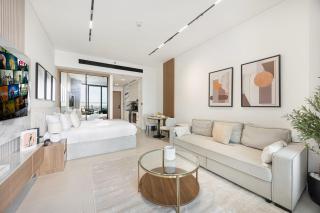 Studio Apartments with Private Jacuzzi - Spa - Cold Plunge - Gym in Business Bay - 8