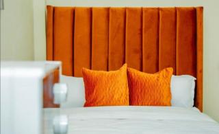 Burgundy Studio in CBD with free WI-FI - 5