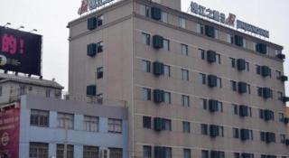 Jinjiang Inn Wuhan Dunkou Sports Center Dongfeng Company Metro Station - 1