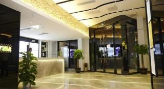 Lavande Hotel Wuhan Huanghelou Branch - 4