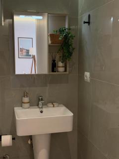 Gjirokastra Design Apartments - 1