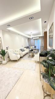 Luxury 3BR Apt in Heart of Smouha Alexandria - 0