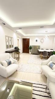 Luxury 3BR Apt in Heart of Smouha Alexandria - 1