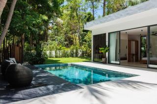 OM Villa Chic Island Luxurious Villa - 8