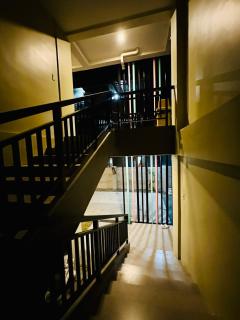 Lane 2 - 2BR Fully airconditioned Apartelle near Wilcon and Robinsons - 5