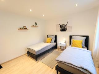 Altdorf Zentral 3, Stadtnähe NBG, 2 BR, 4 Pers - 5