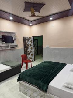 FabHotels Cypress - 3