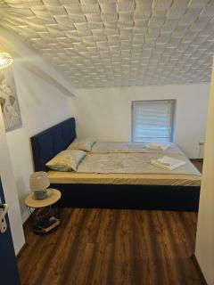 Rare 3BR 2 Bath Apartment Cacao Beach Sleeps 8 - 1