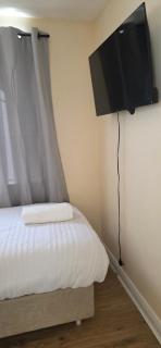 Cozy single room - 3
