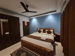 Hotel New Ganga Near Nemcare and GMCH - 1