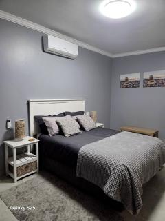 Cosy 6 sleeper at Clanwilliam - 2