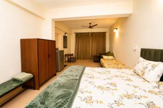 Classic homestay - Newly Built 2bhk apartment near Calangute and Baga Beach with Swimming pool, Kitchen, Washing Machine and Car Parking - F1&F2 - 1