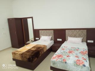 Hotel saransh - 8