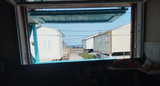 Chalet sur pilotis en bord de plage - 3