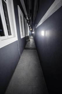 A Chic Executive Apartment Near Ikeja - 1