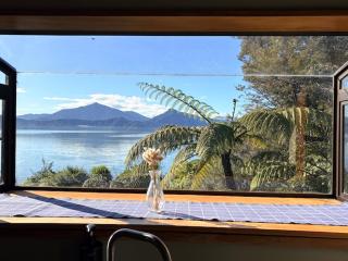 Moetapu Bay Bliss - Marlborough Sounds Retreat - Picton - 5