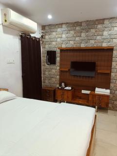 Shri Shyam Guest House - 9