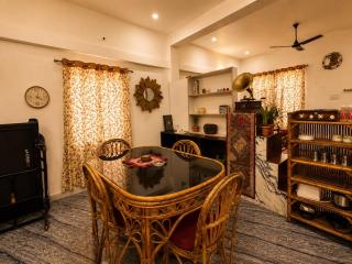 Luxury 2BHK near Triveni Sangam, Kumbh & Magh Mela GF1 - 3