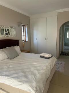 Cozy Home In Norwood - 1