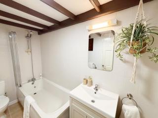 1 Torwood Gables - 3