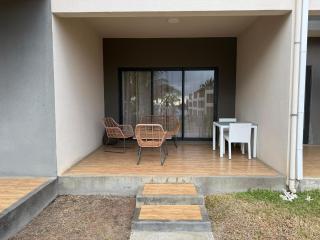 Beachfront Apt D1 - 7