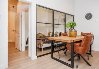 Luxus-Maisonette Parkplatz 2 SZ, Platz für 5 - 2