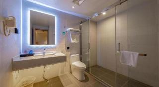 GreenTree Inn Changzhou Times Plaza Business Hotel - 3
